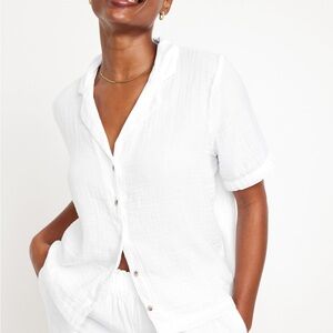 Old Navy Ivory Textured Top